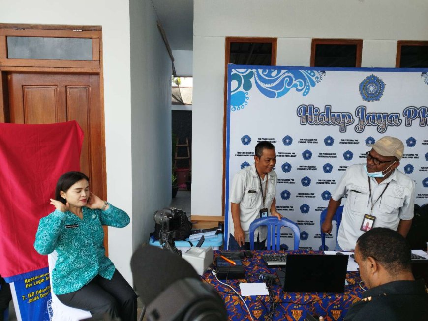 PKK Papua Barat Buka Layanan Kesehatan dan Administrasi Kependudukan Gratis