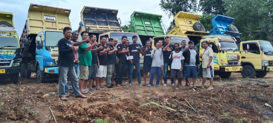 Komunitas Truk Manokwari Inisiasi Lahan Parkir Pemakaman Muslim Andai