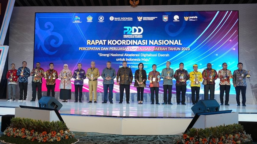 Papua Barat Raih Penghargaan Provinsi terbaik TP2DD Wilayah Nusamapua