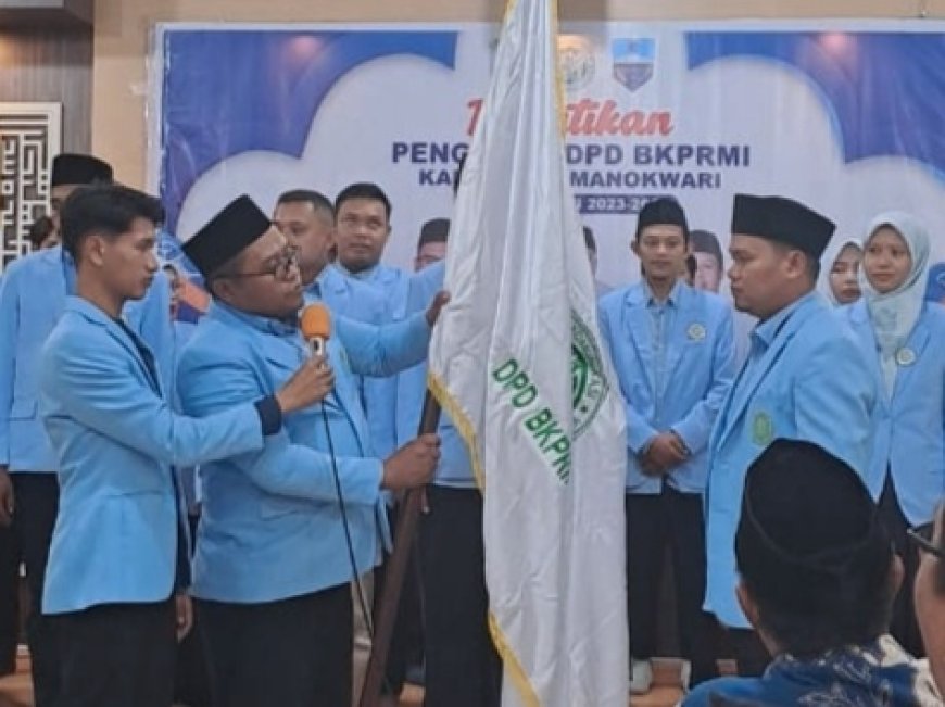 H. Mugiyono Lantik Pengurus DPD BKPRMI Manokwari Periode 2023-2027