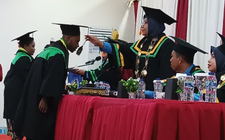 STKIP Muhammadiyah Manokwari Wisuda 69 Mahasiswa,  Siap Mengabdi di Tanah Papua