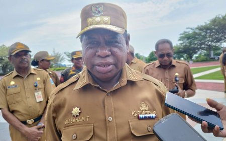 Pj Gubernur ABT Ajak Masyarakat Papua Barat Jaga Keharmonisan Jelang Nataru