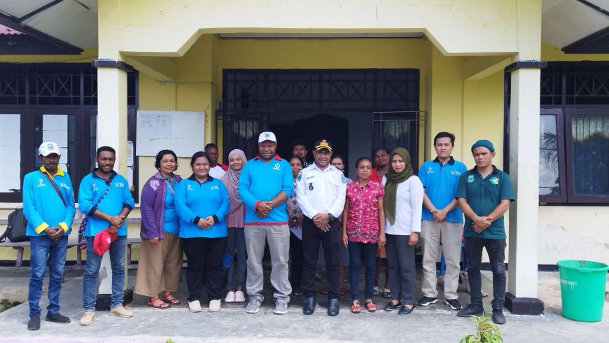 Dinkes Papua Barat Sosialisasi Cegah DBD di Kampung Manopi Distrik Wasior