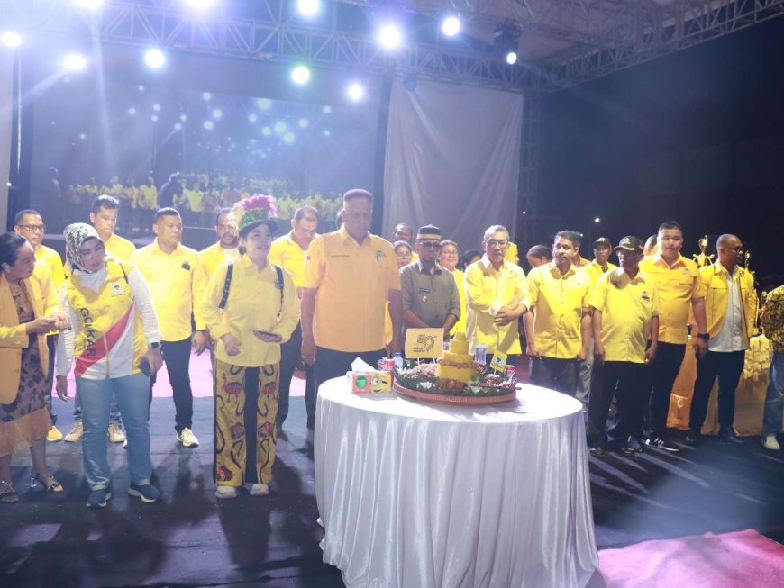 Bakar Semangat Kader Golkar Kaimana, Paulus Waterpauw: Kita Harus Menang