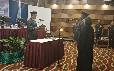 Luxen Thesia Gantikan Esterlita Sagrim di DPR Papua Barat