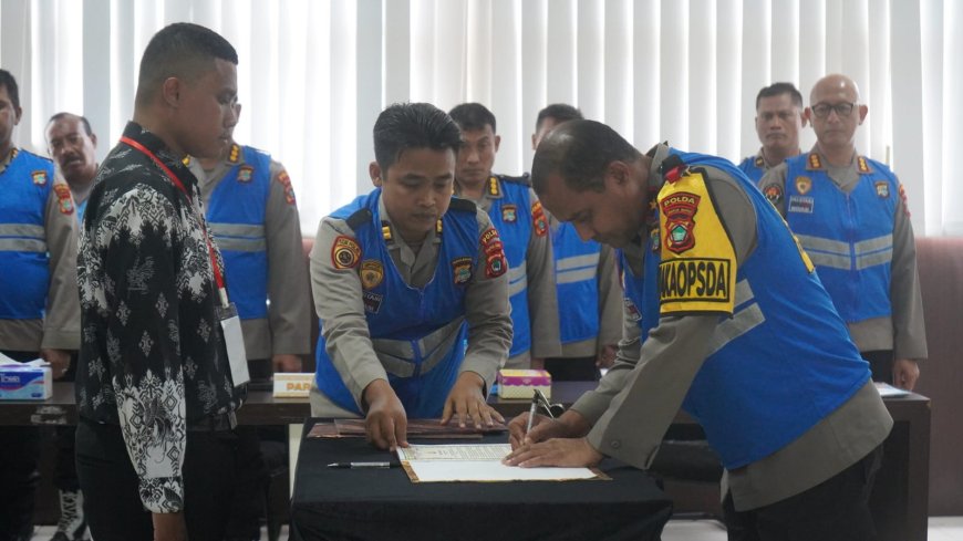 Wakapolda Tandatangani Pakta Integritas Penerimaan SIPSS