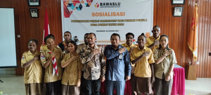 Bawaslu Mansel Sosialisasikan Pengawasan Pemilu Bagi Pemilih Pemula