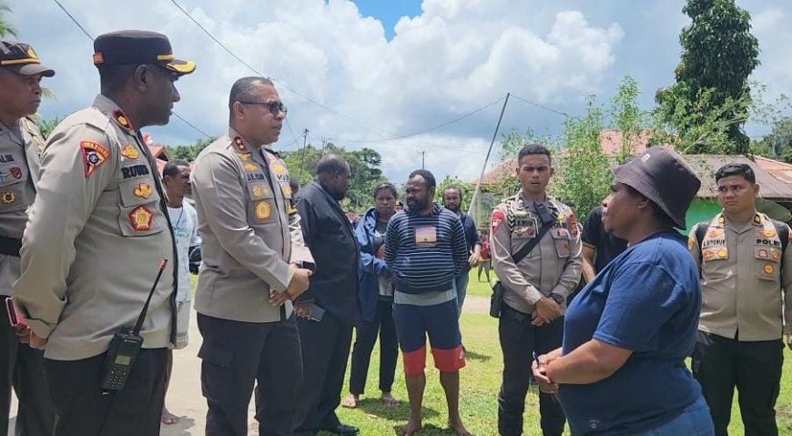 Kapolda Papua Barat Pantau Rapat Pleno di Distrik Kebar