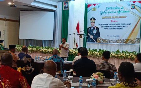 Kapolda PB Silaturahmi dan Buka Puasa Bersama Sejumlah Tokoh di Manokwari