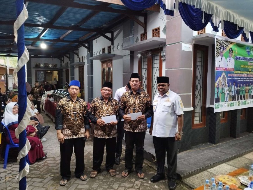 Safari Ramadhan Pemkab Manokwari, Bupati Buka Puasa Bersama Warga Ikaswara