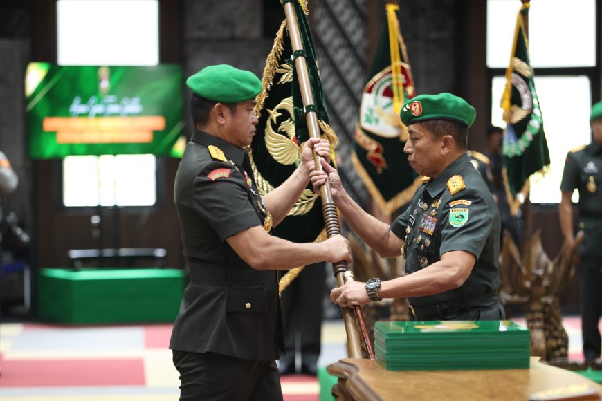 Mayjen TNI Haryanto Gantika Mayjen TNI Ilyas Alamsyah