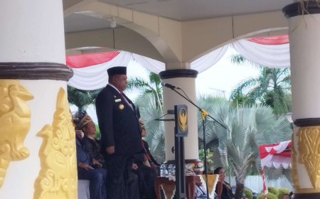 Hardiknas 2024: Pj Gubernur Ali Baham Tekankan Peningkatan Akses dan Mutu Pendidikan Papua Barat