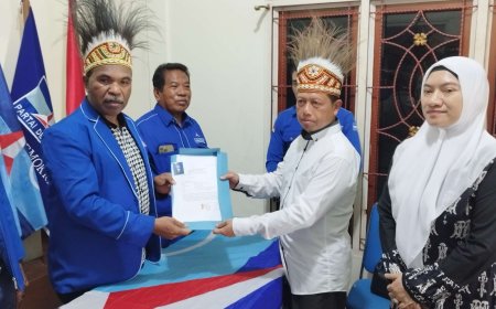 Daftar di Demokrat, Suyanto Siap Dukung Program Visioner Hermus Indou