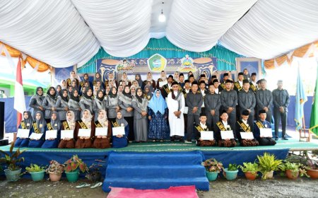 Pondok Pesantren Darussalam Wisuda kan 51 Anak Khotmil Qur'an