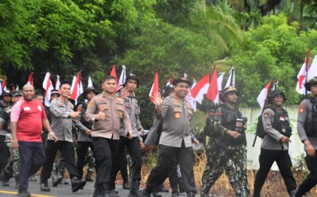 Polda Papua Barat Gelar Jalan Juang Tempuh Jalan Kaki 78 KM