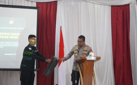 Kapolda Papua Barat Buka Rakernis Bidang Humas Polda Papua Barat