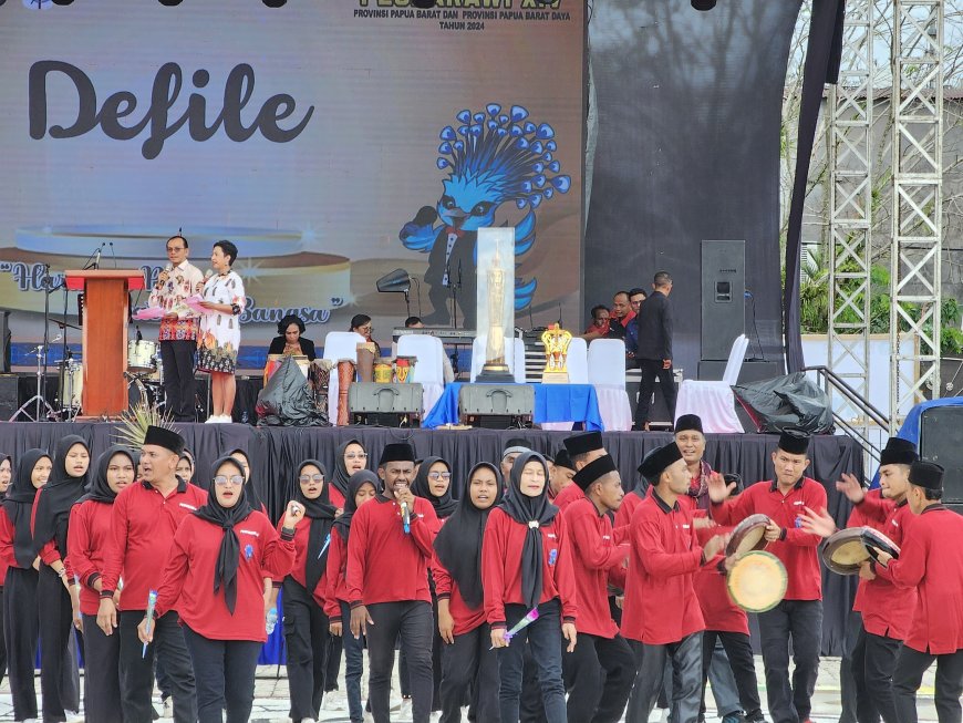 Rebana dan Hadrat Ramaikan Pembukaan Pesparawi XIV se Papua Barat dan Papua Barat Daya