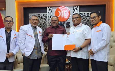 Pasangan HERO Terima SK DPP Partai Keadilan Sejahtera