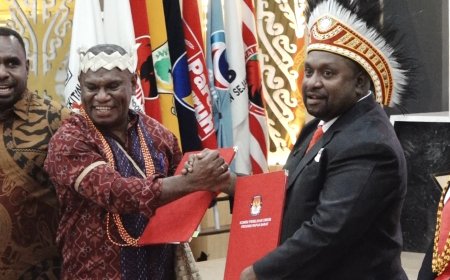 MRPB Serahkan Hasil Verfak Keaslian Bacagub Cawagub ke KPU