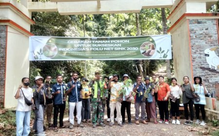 Pusat kegiatan Belajar Blessing Papua Kampanyekan Gerakan Tanam Pohon