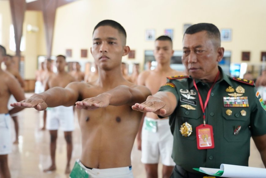 Pangdam Pimpin Sidang Pantukhir 110 Caba PK TNI AD Sub Panpus Kodam Kasuari