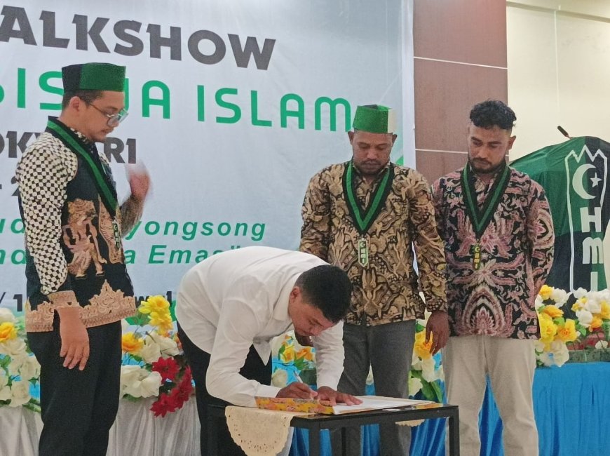 Ketum PB HMI Lantik Pengurus HMI Cabang Manokwari