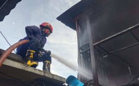 Jalan Macet Jadi Kendala Tim Damkar