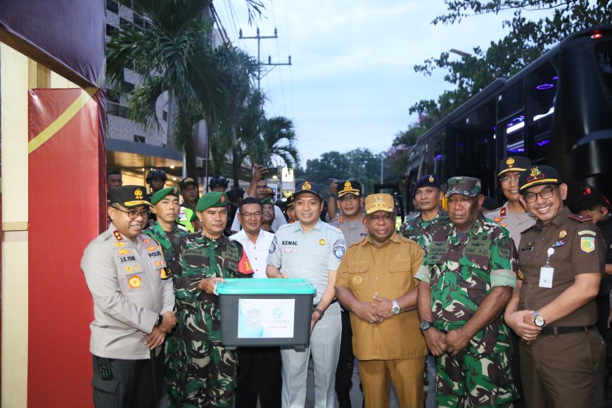 Forkopimda Papua Barat Mengecek Gereja dan Pos Pengamanan Ops Lilin Mansinam