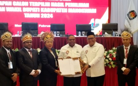 KPU Tetapkan Pasangan HERO Sebagai Bupati dan Wakil Bupati Manokwari Terpilih