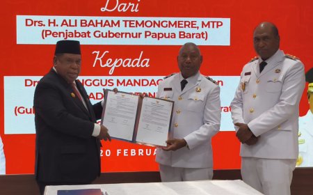 Usai Pelantikan, Gubernur Papua Barat Laksanakan Sertijab