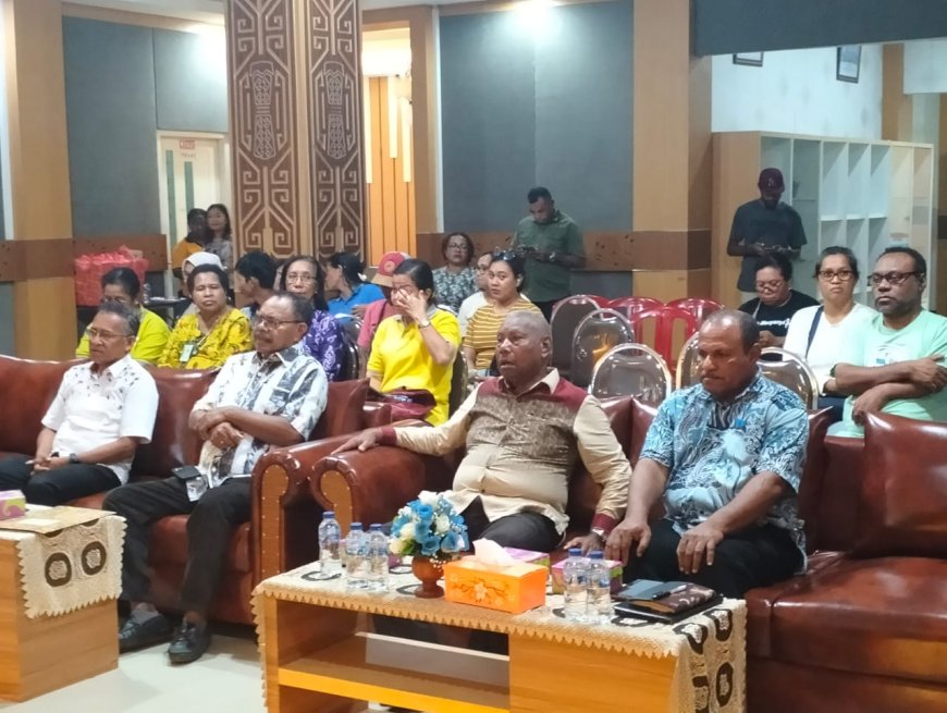 Dominggus Mandacan Temui Panitia Pesparawi Nasional XIV Manokwari