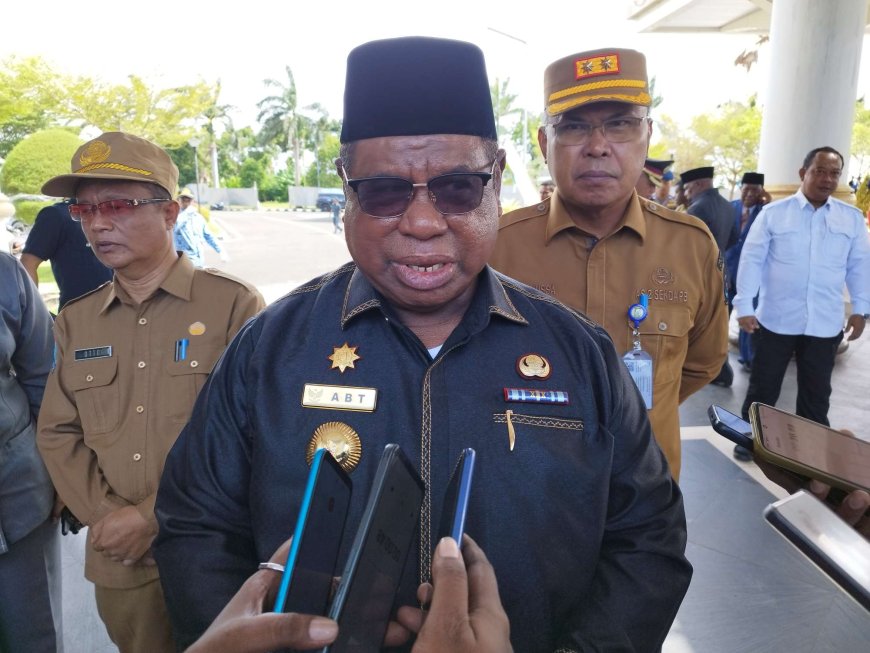 Ali Baham Temongmere Perintahkan Pj Sekda Cabut Surat dari Biro Administrasi Pembangunan