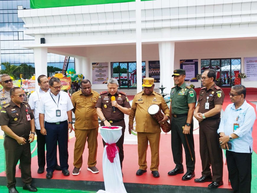 Kajati Papua Barat Resmikan Gedung Kantor Baru Senilai Rp117 Miliar