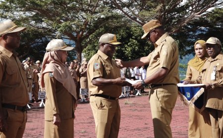 Ratusan ASN Papua Barat Terima SK Kenaikan Pangkat