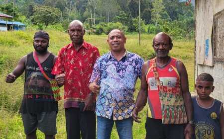 Kominfo Papua Barat Tinjau Kondisi Jaringan Telekomunikasi di Distrik Membey Pegaf