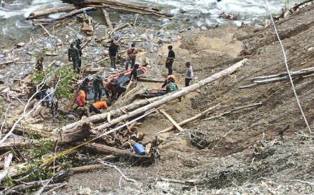 Tim Gabungan Temukan 6 Korban Banjir dan Longsor di Pegunungan Arfak