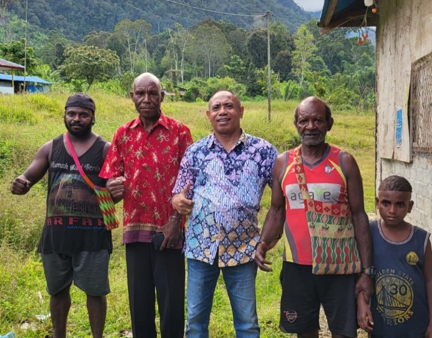 Kominfo Papua Barat Tinjau Kondisi Jaringan Telekomunikasi di Distrik Membey Pegaf