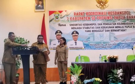 Rakornis Kesbangpol Se Papua Barat, Gubernur Ingatkan Penyelesaian Seleksi DPR Otsus dan PAW Anggota MRP