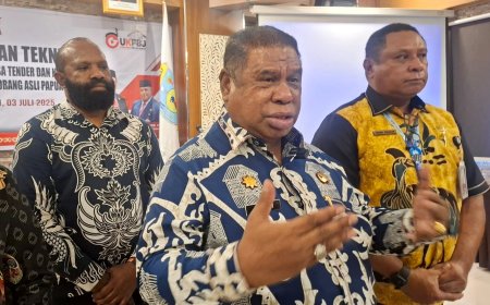 Sekda Ali Baham Sebut Pentingnya Pendampingan Pengadaan Barang dan Jasa Bagi OAP Secara Berkala