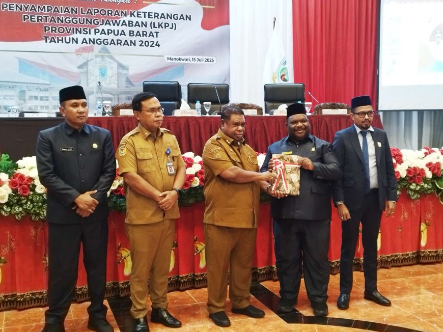 Sampaikan LKPJ ke DPR, Berikut Capaian Pemprov Papua Barat Tahun 2024