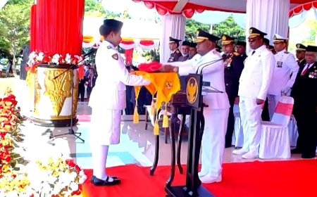 Upacara HUT RI ke-80 Provinsi Papua Barat Berjalan Khidmat, Berikut Petugas Utama Pengibar Bendera