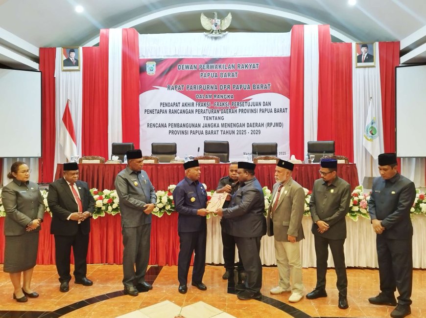 DPRP Tetapkan Peraturan Daerah RPJMD Papua Barat Tahun 2025-2029