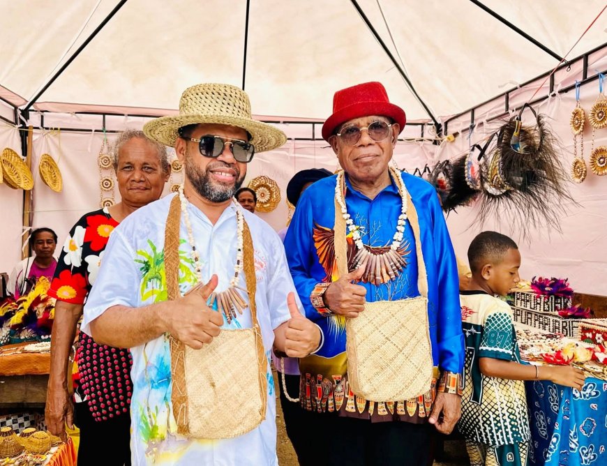 DPD-RI dan DPR-RI Asal Papua Barat Desak Sanksi Adat Pembakar Mahkota Cendrawasih