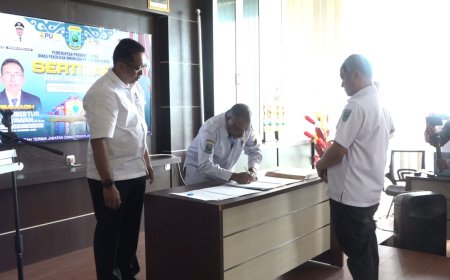 Dorus Orocomna Resmi Jabat Kepala Dinas PUPR Papua Barat, Gantikan Plt. Heribertus H. Wiryawan