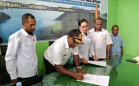 Bawaslu dan Gerakan Pramuka Mansel Tandatangani Kerjasama Pembentukan Saka Adhyasta Pemilu.