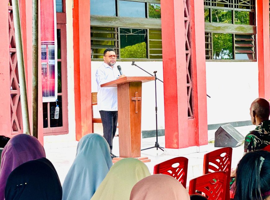 Filep Wamafma Ungkap Fakta Banyak Anak di Papua Punya NIK Ganda dan Tak Terdaftar Dapodik