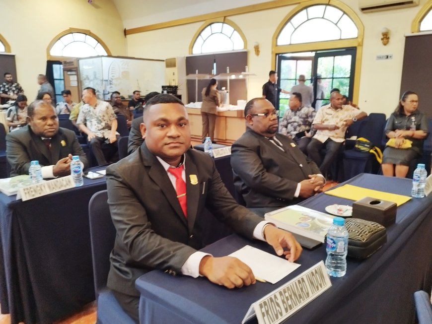 DPR Papua Barat Umumkan Usulan Frids Bernard Indow sebagai Wakil Ketua III Periode 2024-2029