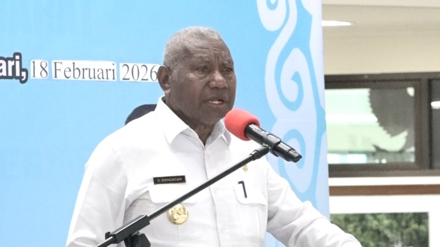 Dominggus Mandacan Minta Instansi Perketat Pengawasan Satwa Endemik