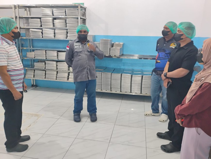 Yance Samonsabra Pastikan program MBG berjalan optimal di Papua Barat