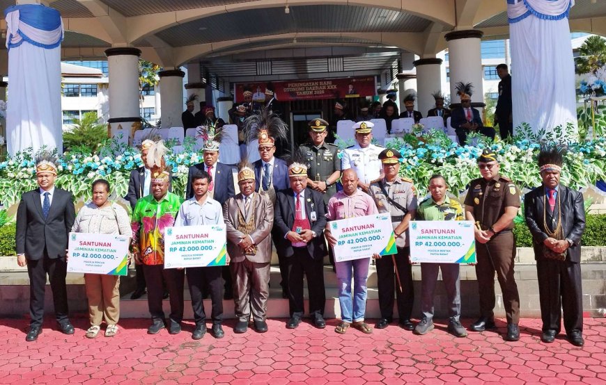 BPJamsostek Manokwari Salurkan Santunan Kematian Pekerja Rentan, Total Manfaat Capai Rp19 Miliar